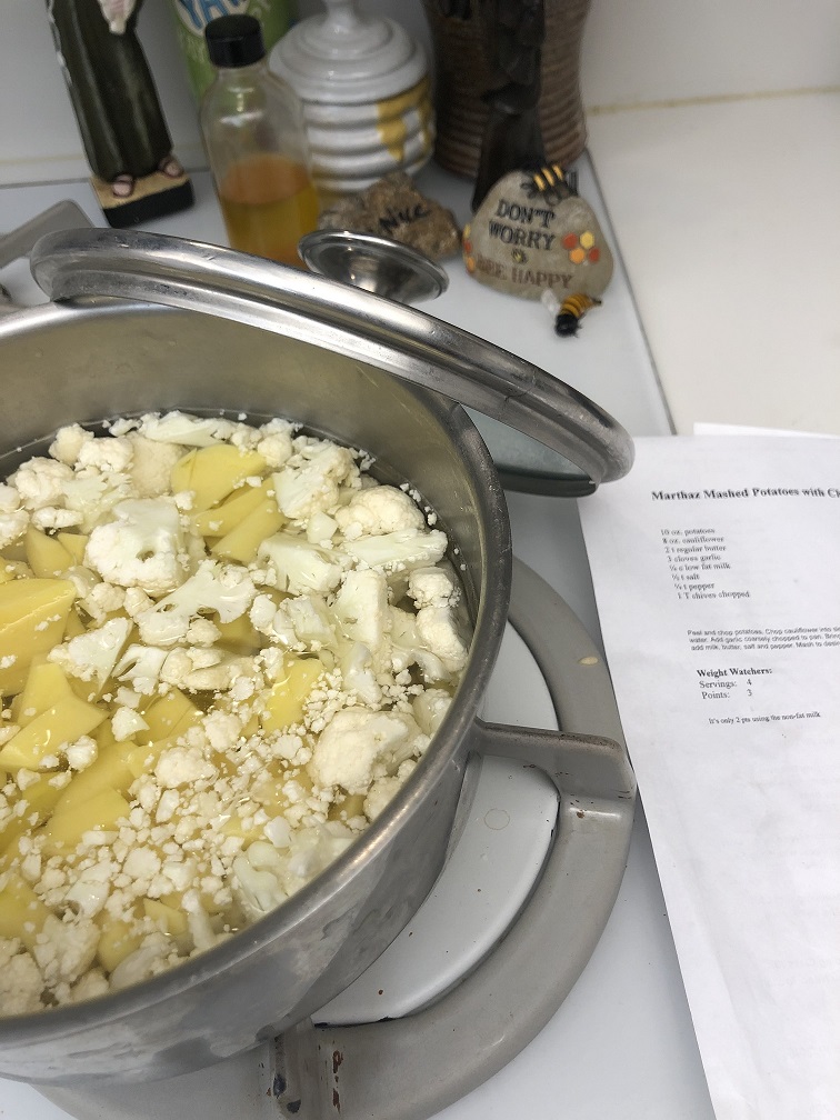 Cauliflower Mashed Potatoes with Chives